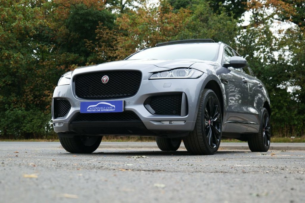 Jaguar F-Pace 2L Chequered Flag OV70XAE Grey #6