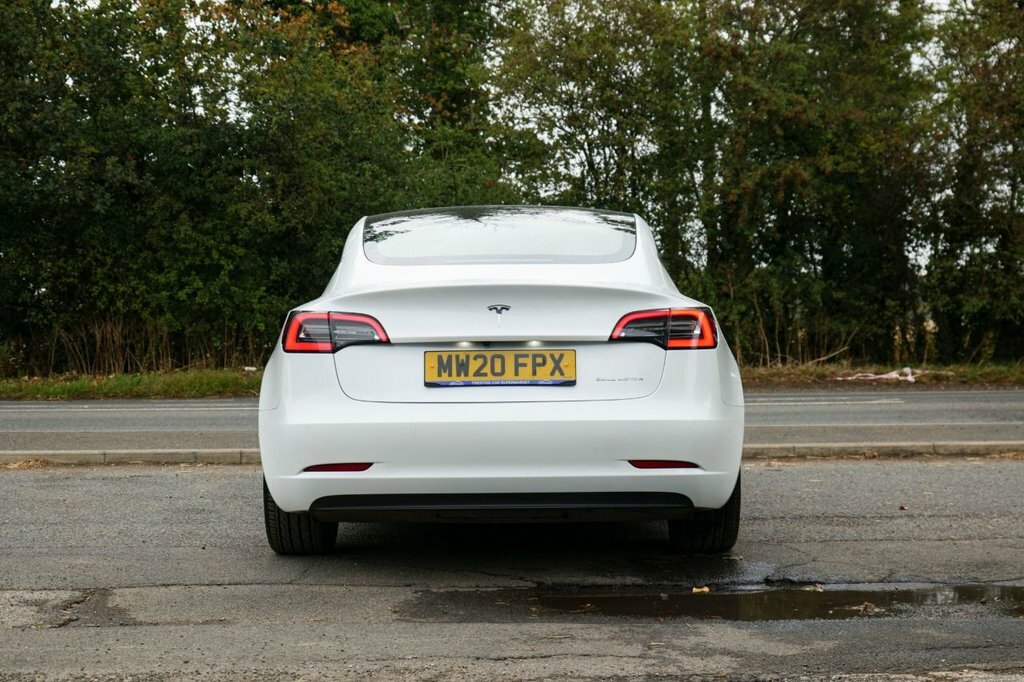 Tesla Model 3 Saloon MW20FPX White #5