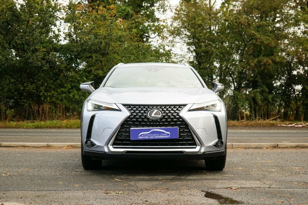 Lexus UX Suv Silver #4