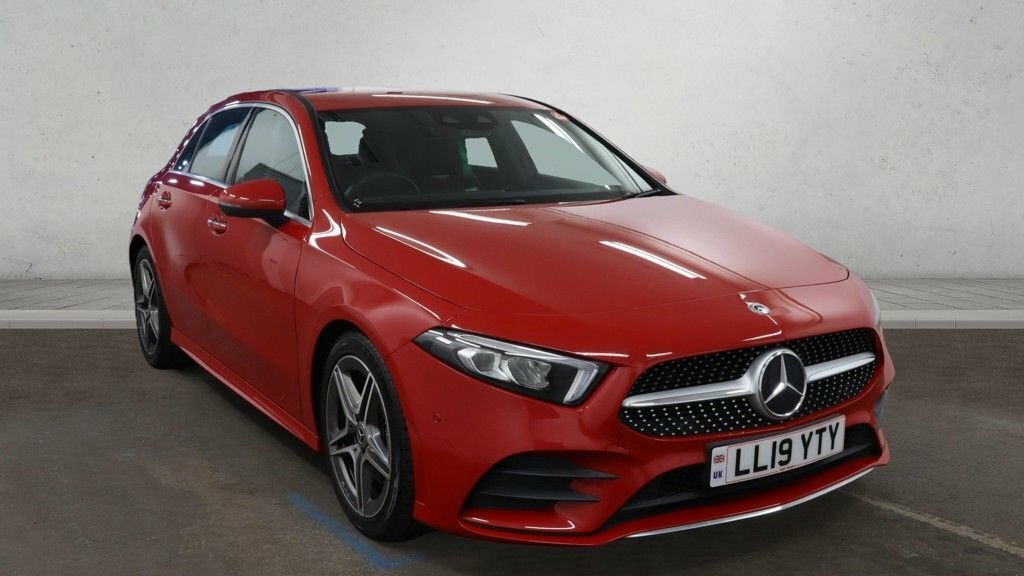 Mercedes-Benz A Class 2L Amg Line LL19YTY Red