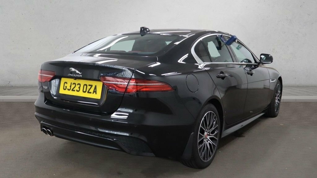 Jaguar XE 2L R-dynamic S GJ23OZA Black #2