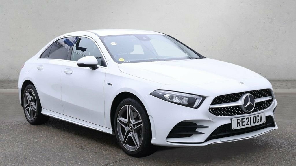 Mercedes-Benz A Class 1.3L Amg Line White
