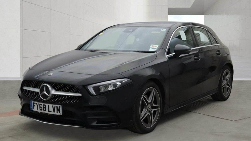 Mercedes-Benz A Class 1.3L Amg Line Black #4