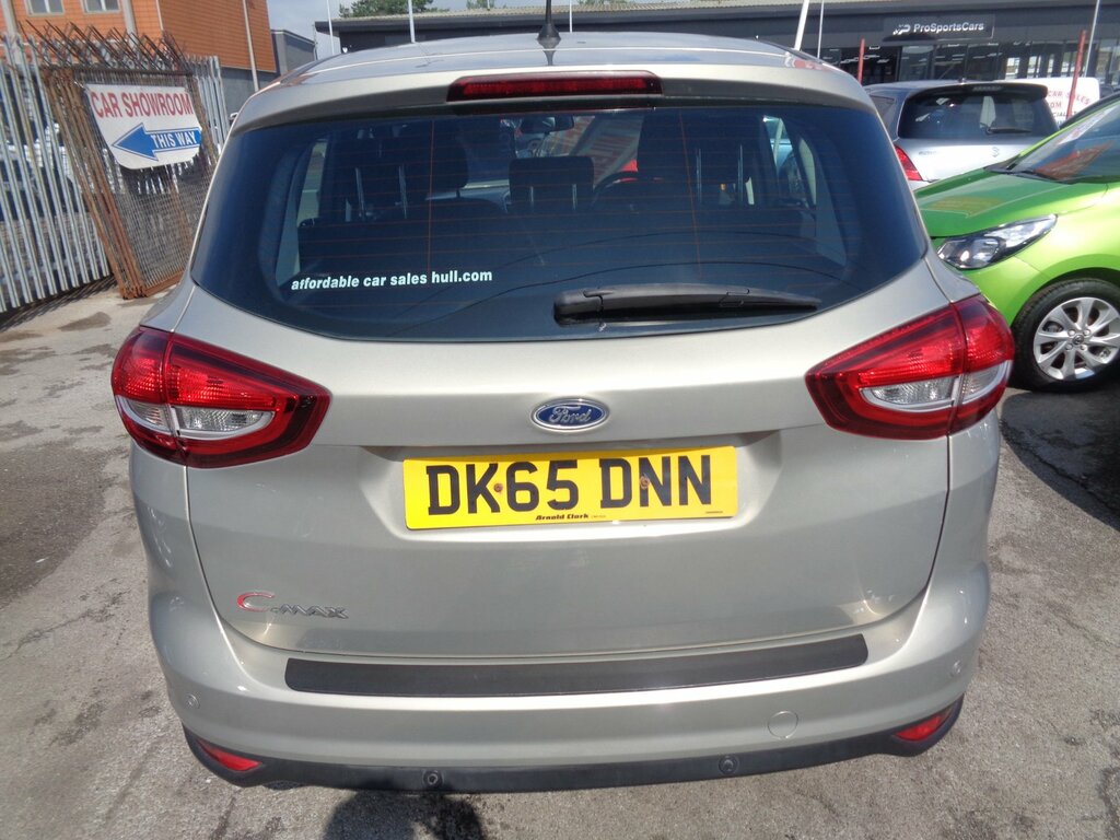 Ford C-Max Titanium White #16