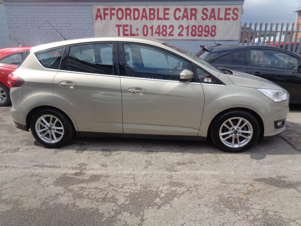 Ford C-Max Titanium White #19