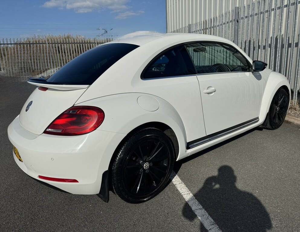 Volkswagen Beetle Hatchback 2.0 Tdi Sport 2012 White #5