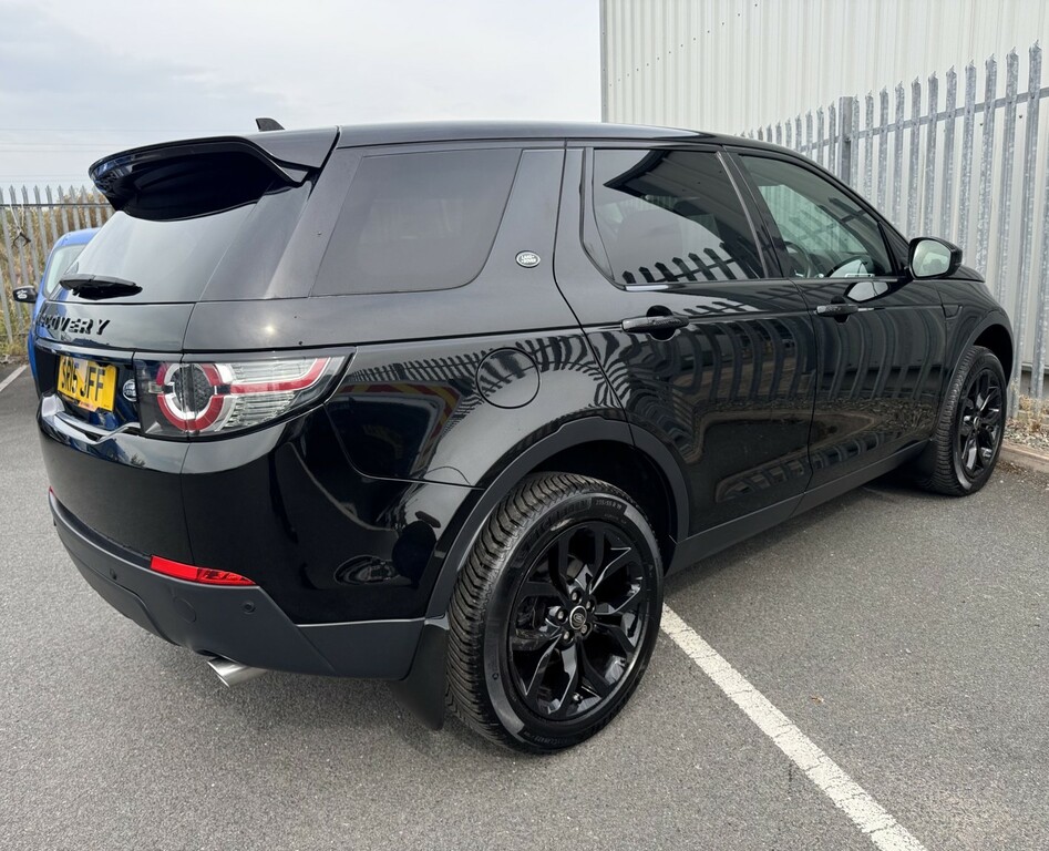 Land Rover Discovery Sport 2.2 Sd4 Hse 7 Seater Black #5