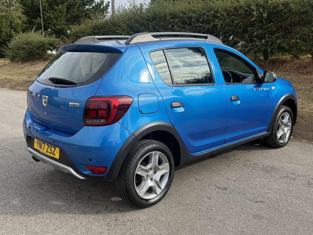 Dacia Sandero Stepway Hatchback 0.9 Stepway Laureate Tce 90 2017 YN17ZSZ Blue #6