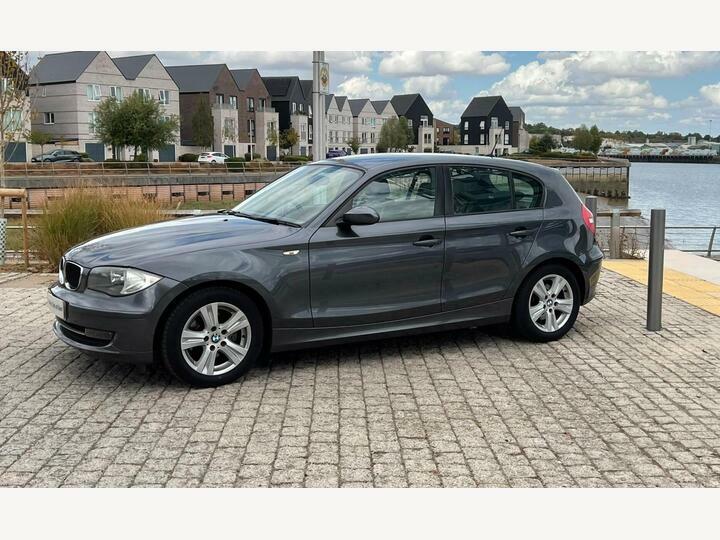 BMW 1 Series 2.0 118I Se Steptronic Euro 4 Grey #4