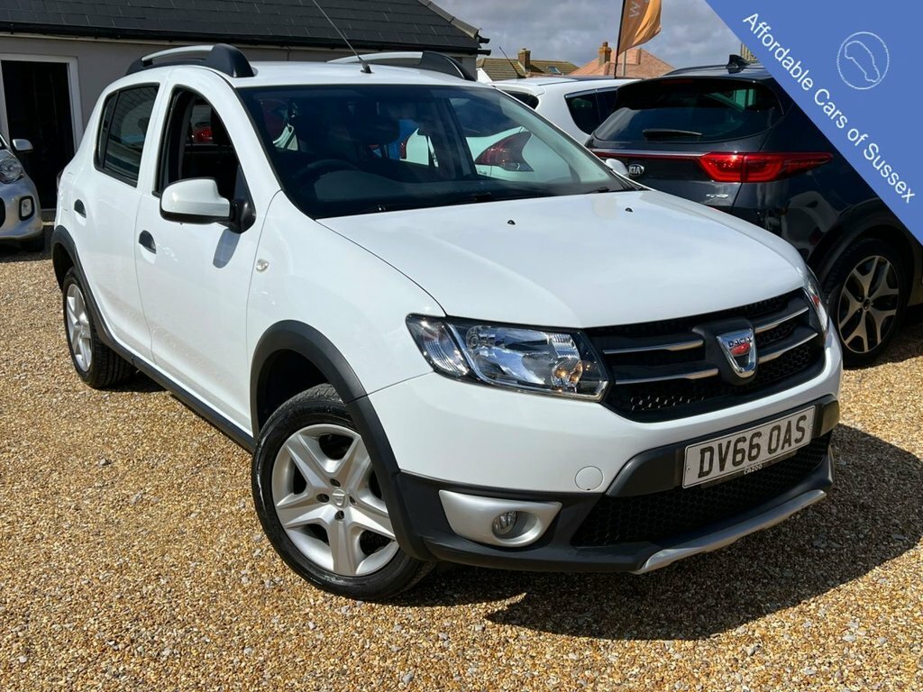 Dacia Sandero Stepway Hatchback White