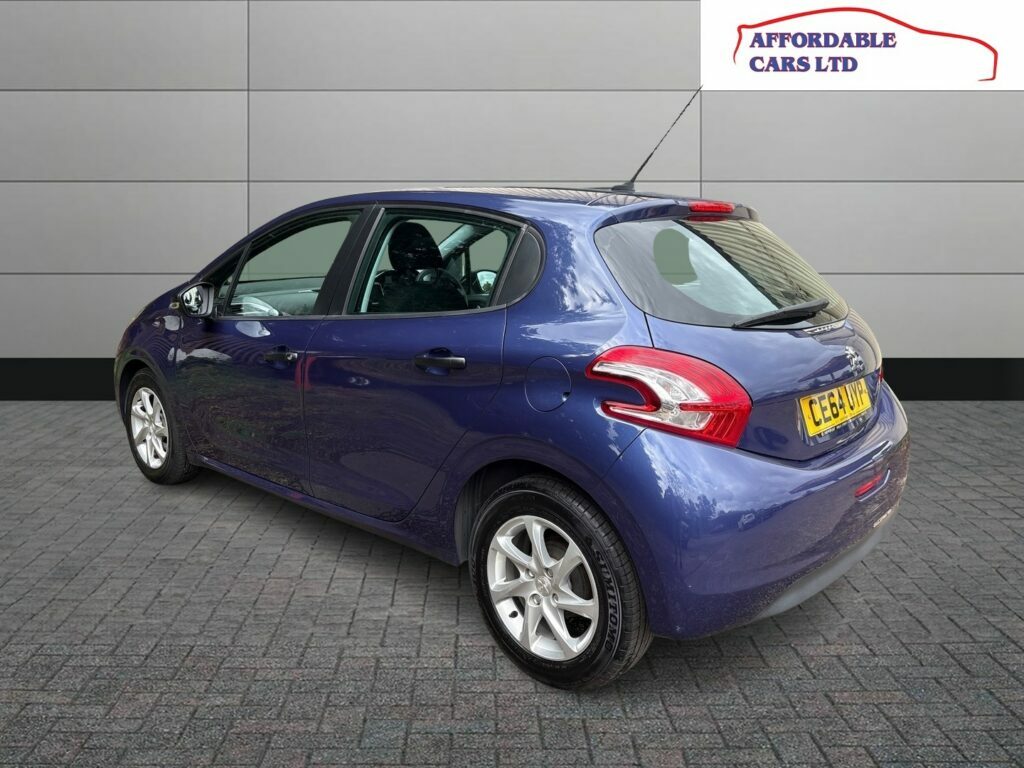 Peugeot 208 1.2 Vti Active #4