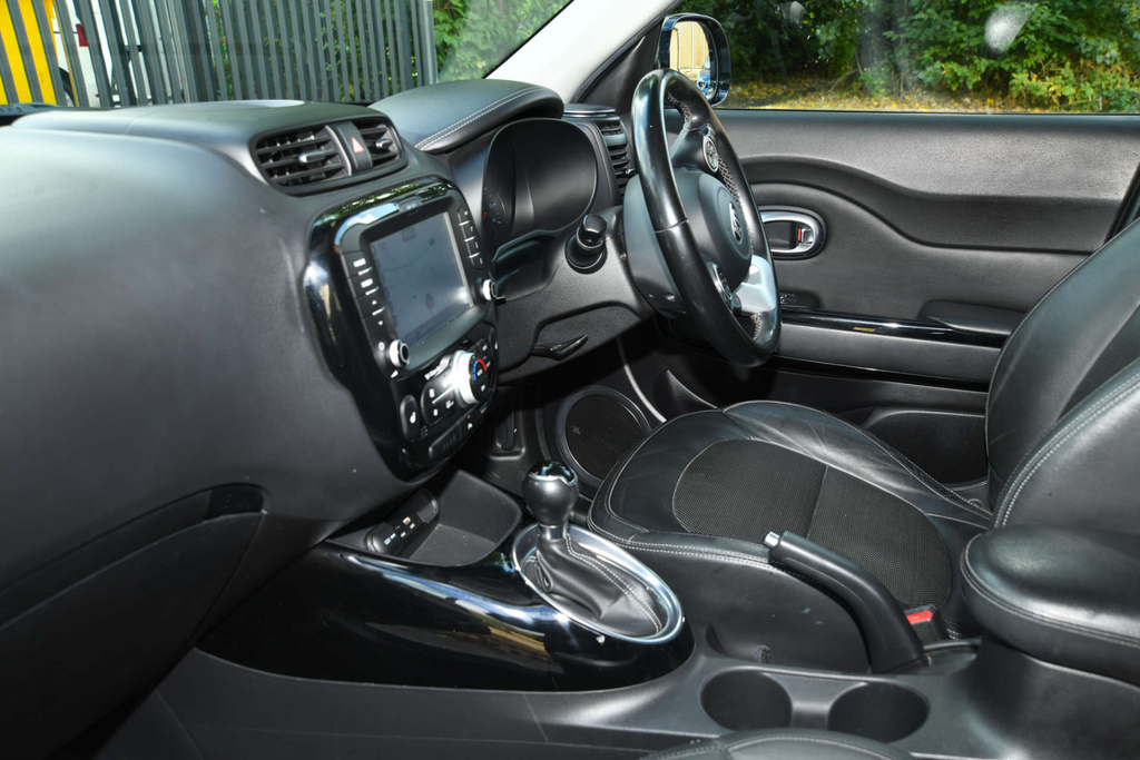 Kia Soul Hatchback Silver #12