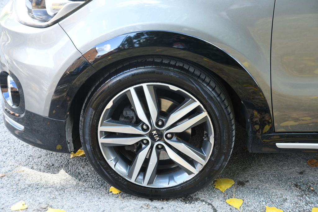 Kia Soul Hatchback Silver #33