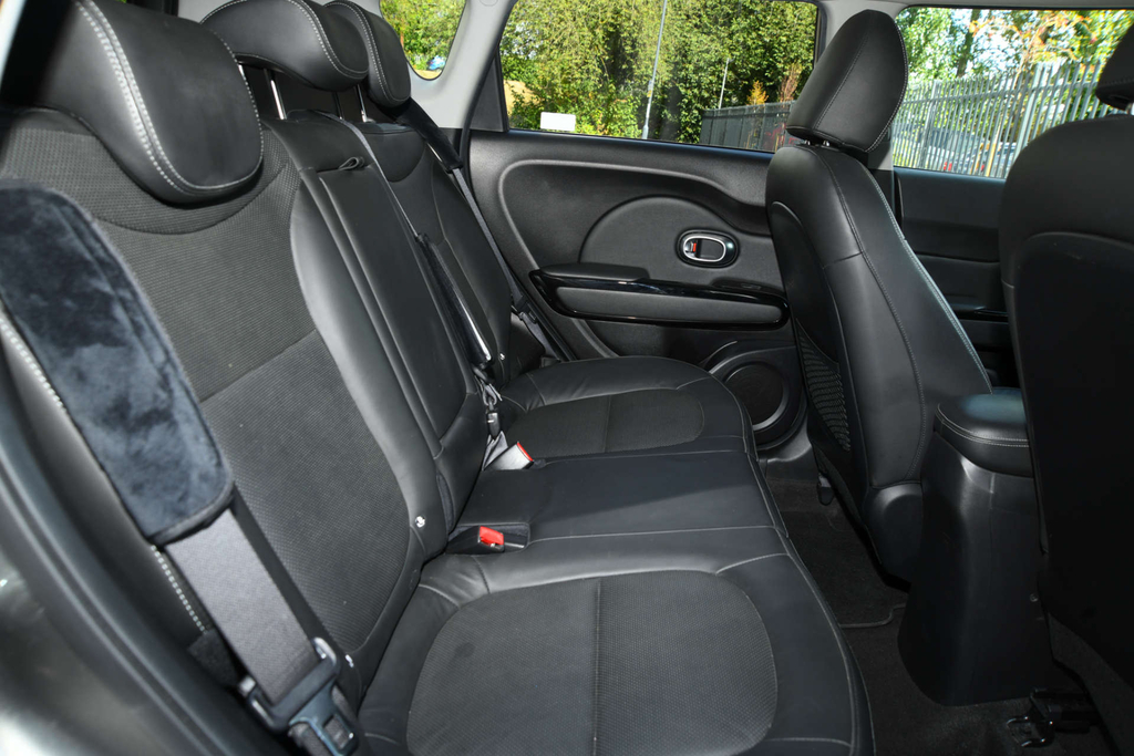 Kia Soul Hatchback Silver #18