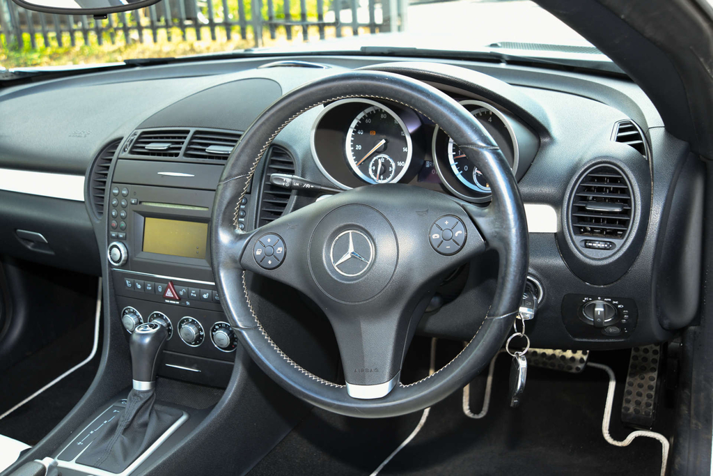 Mercedes-Benz SLK 1.8 Slk200k Tiptronic Euro 4 Black #19
