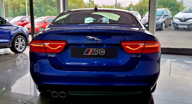 Jaguar XE 2017 2.0D R-sport Saloon Euro 6 S JP03JAC Blue #4