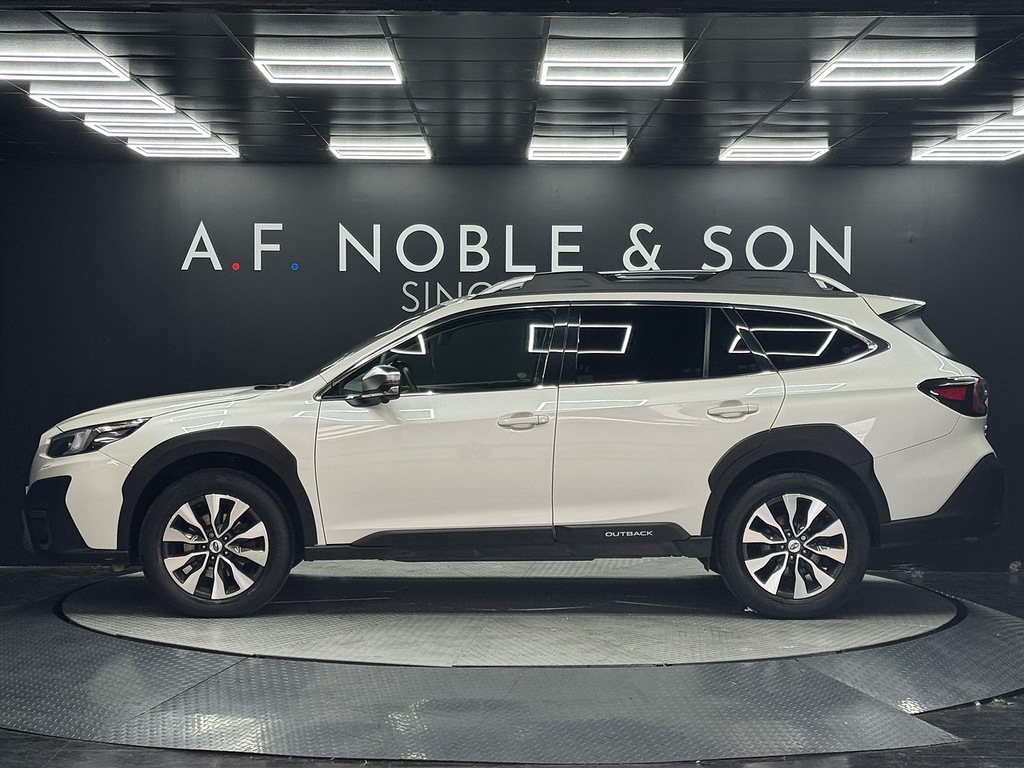Subaru Outback I Touring U1016 Ulez White #3