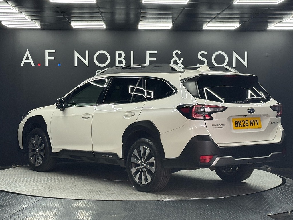 Subaru Outback I Touring U1016 Ulez White #4