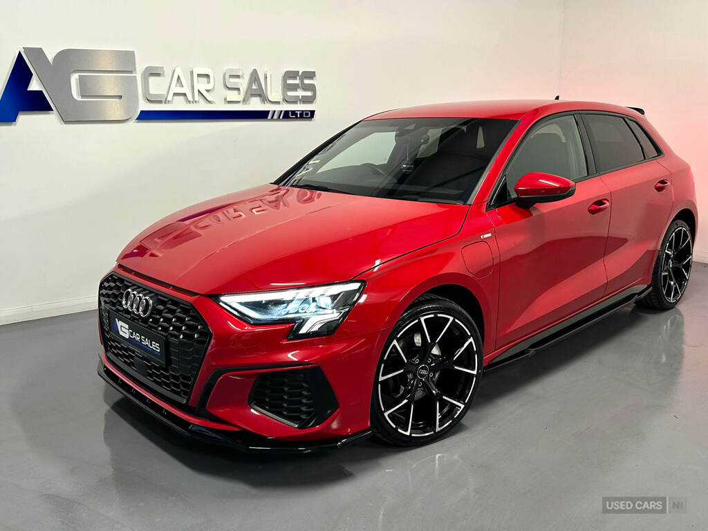 Audi A3 40 Tfsi E S Line S Tronic Red