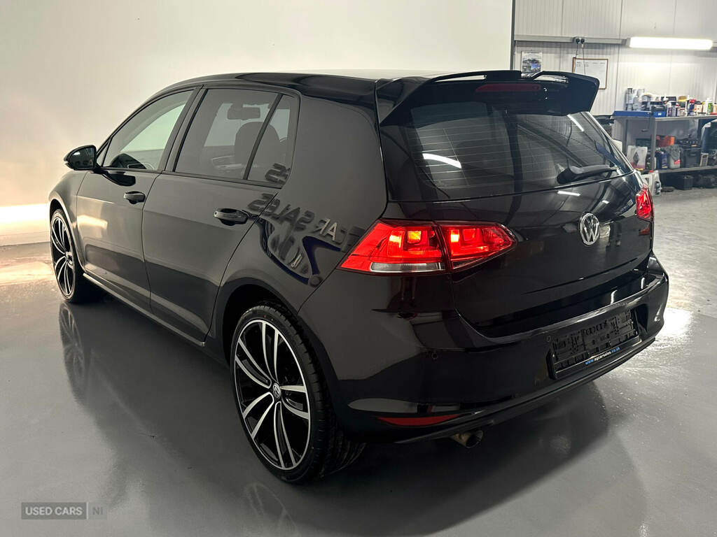 Volkswagen Golf 1.6 Tdi 105 Match VU15XCE Black #6