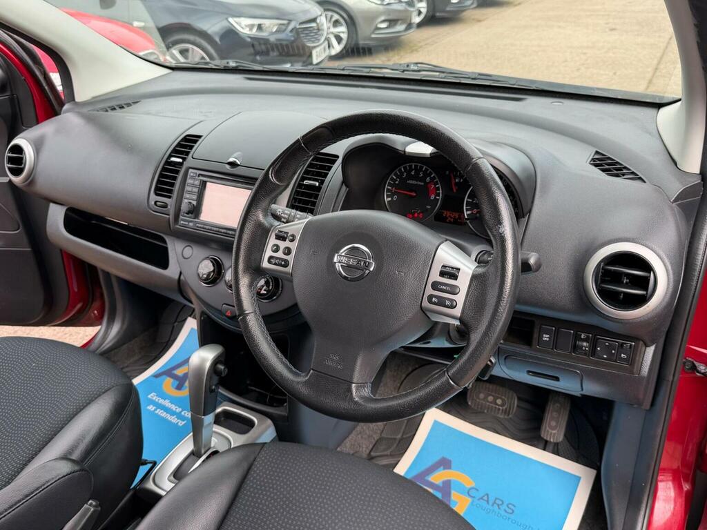 Nissan Note Hatchback 1.6 16V N-tec Euro 5 201212 Red #3
