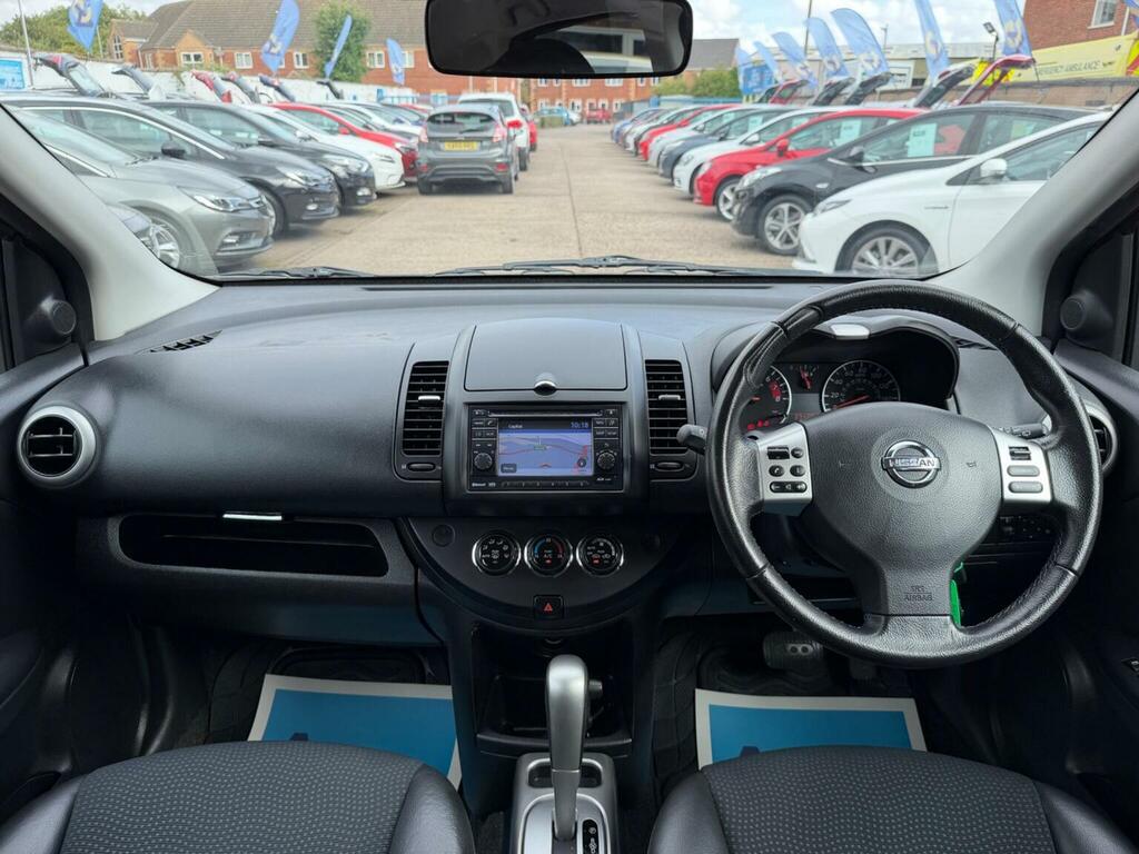 Nissan Note Hatchback 1.6 16V N-tec Euro 5 201212 Red #2