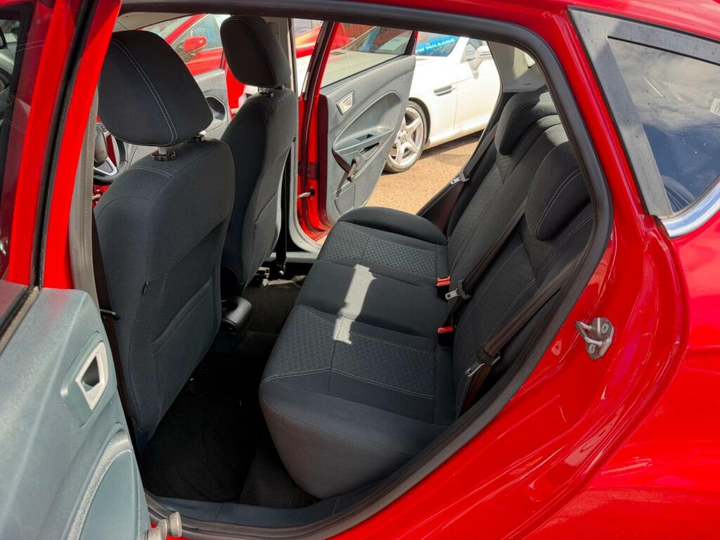 Ford Fiesta Hatchback 1.4 Titanium 201161 BF61OBP Red #5