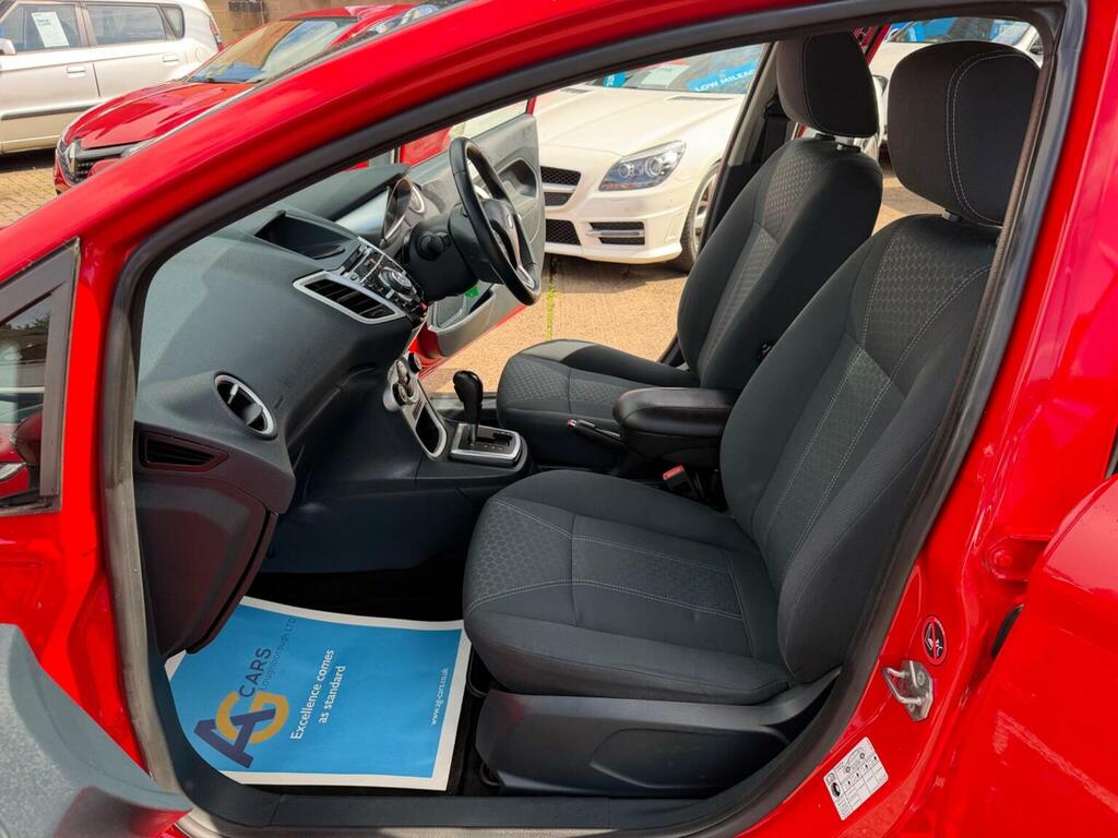 Ford Fiesta Hatchback 1.4 Titanium 201161 BF61OBP Red #4