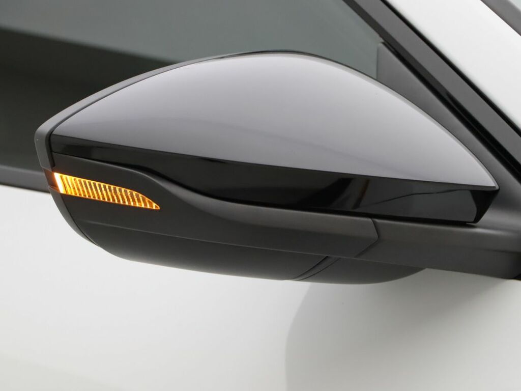 Audi E-tron Black Edition Black #29