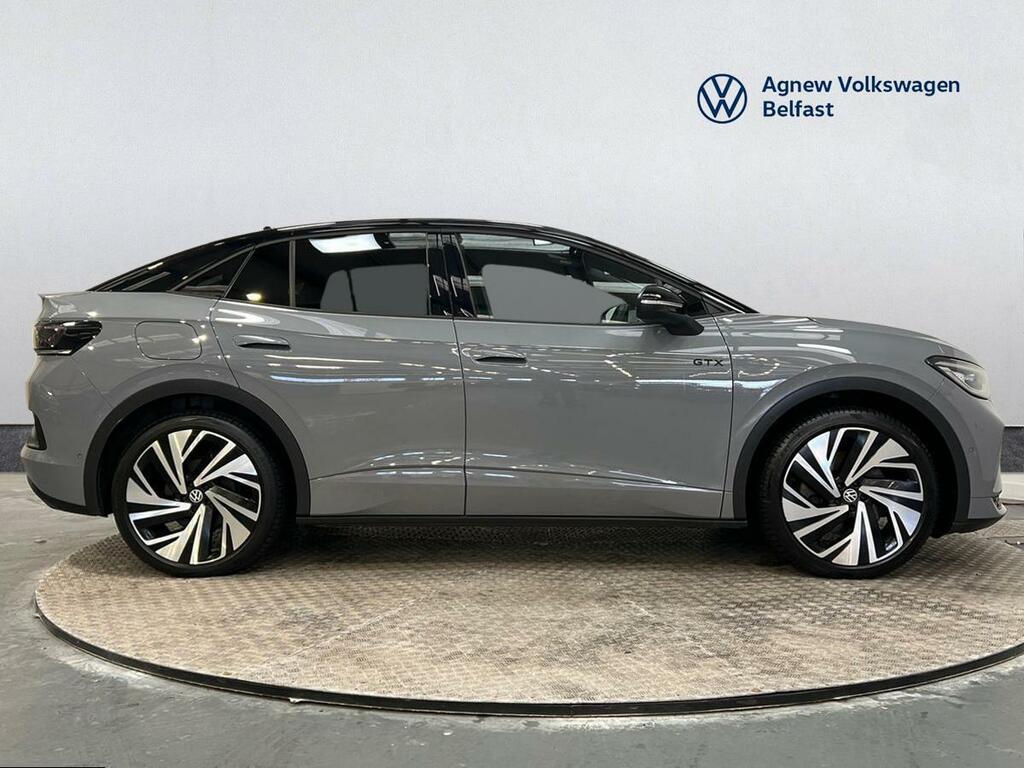 Volkswagen ID.5 Tech Pro Performance Black #4