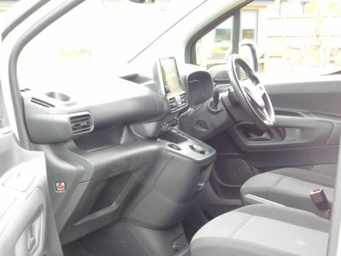 Vauxhall Combo #12
