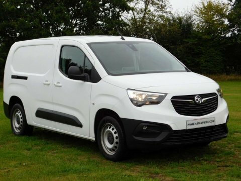 Vauxhall Combo 1.5 Turbo D White