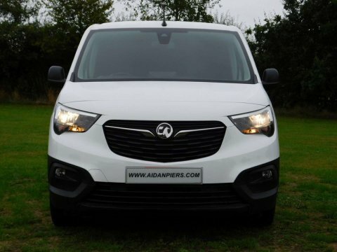 Vauxhall Combo 1.5 Turbo D White #4