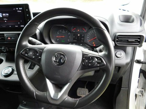 Vauxhall Combo #16