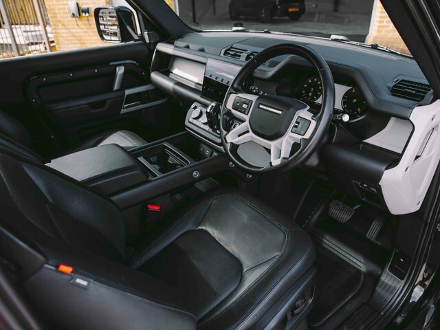 Land Rover Defender 90 D250 Mhev X-dynamic Hse Black #4