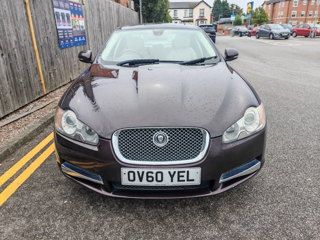 Jaguar XF 3.0 V6 Portfolio Red #3