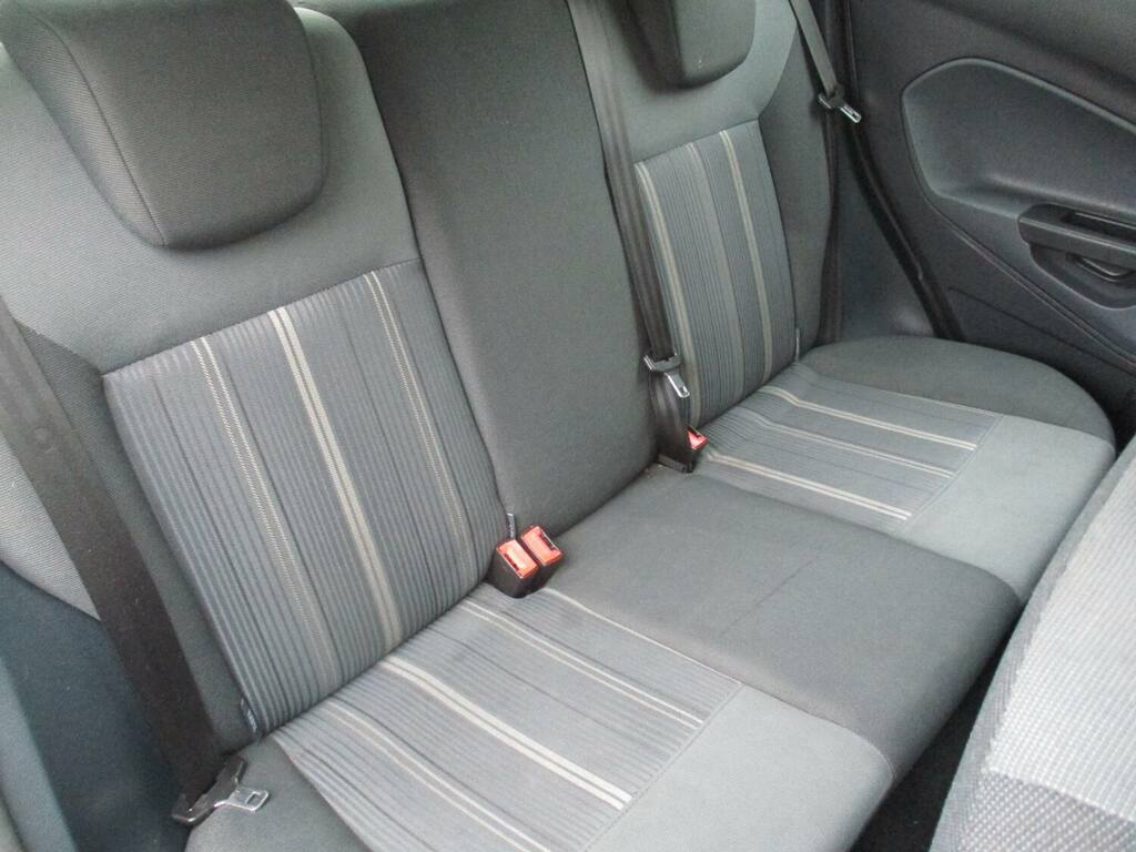 Ford Fiesta Hatchback Red #11