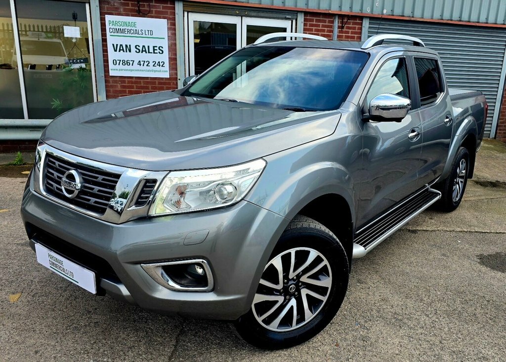 Nissan Navara 2.3L Tekna Grey