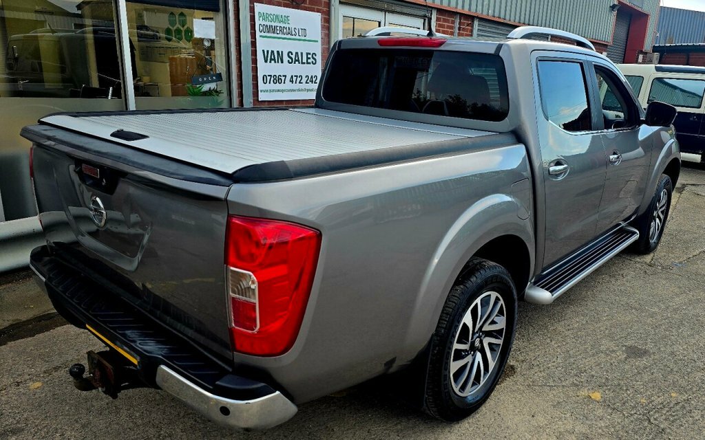 Nissan Navara 2.3L Tekna Grey #4