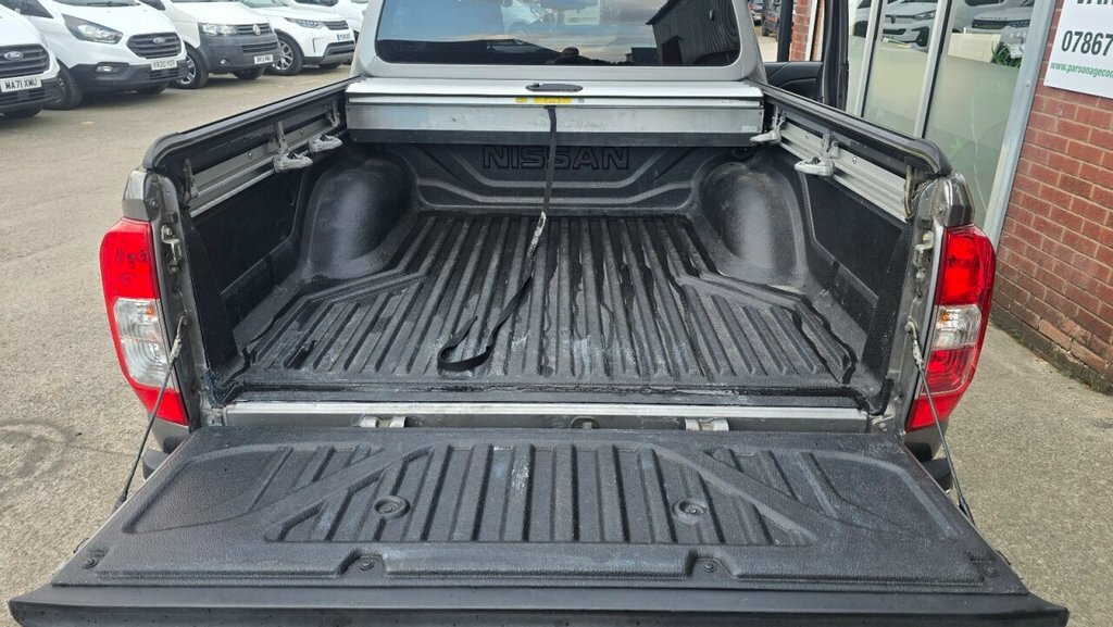 Nissan Navara 2.3L Tekna Grey #6