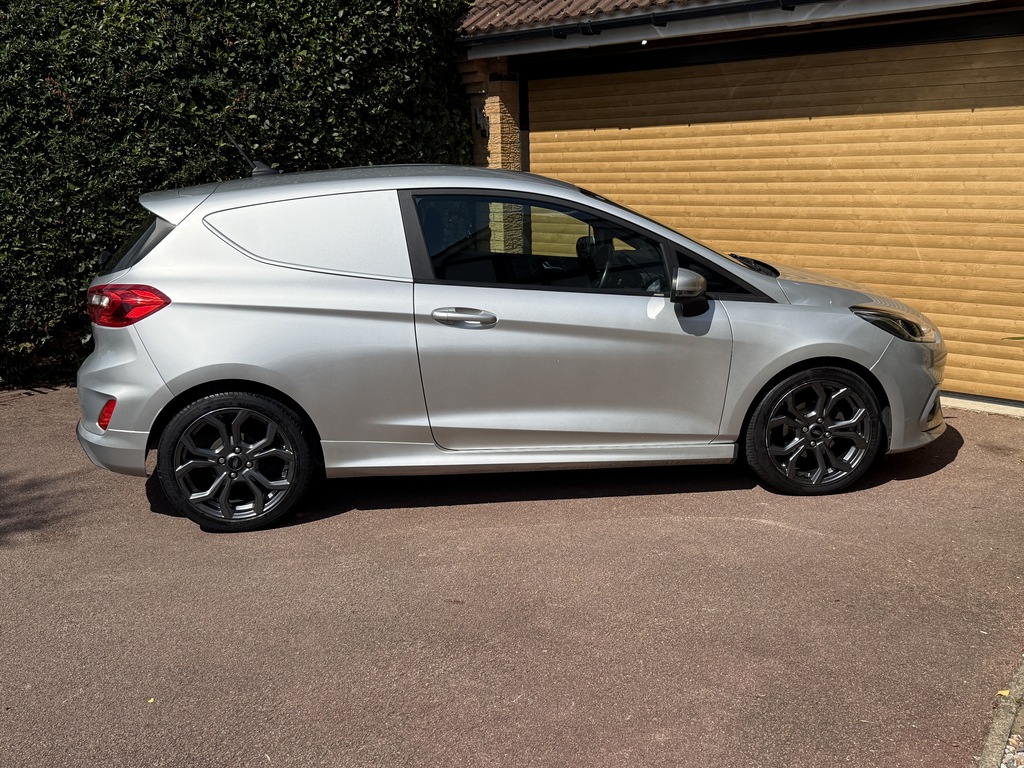 Ford Fiesta Mpv KS20HTN Silver #5