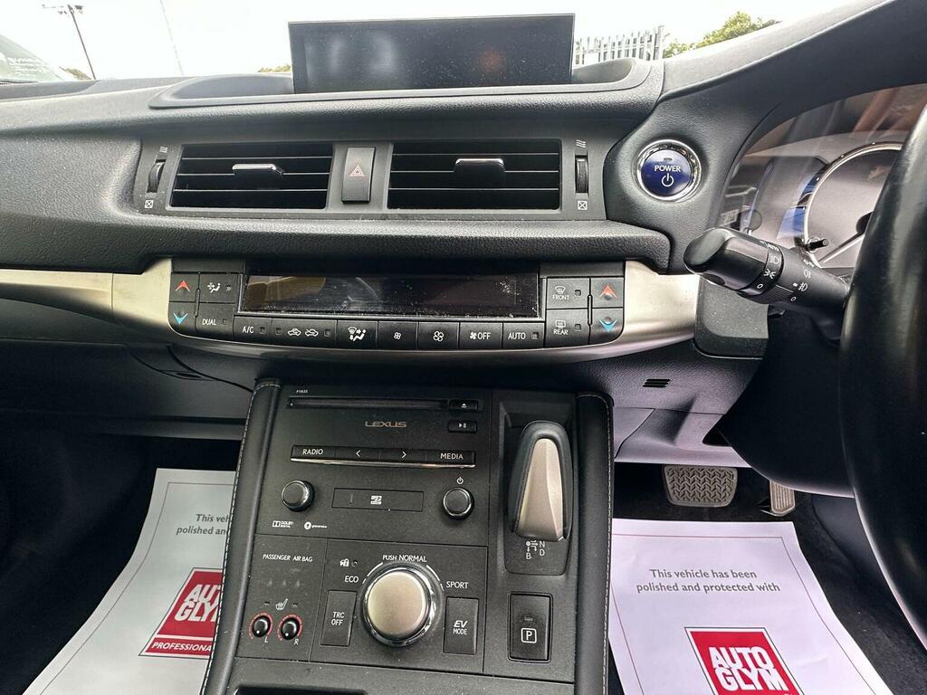 Lexus CT  White #16
