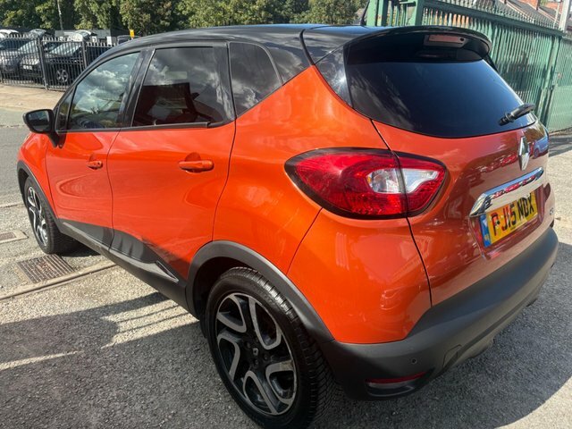 Renault Captur Diesel PJ15NDX Orange #3