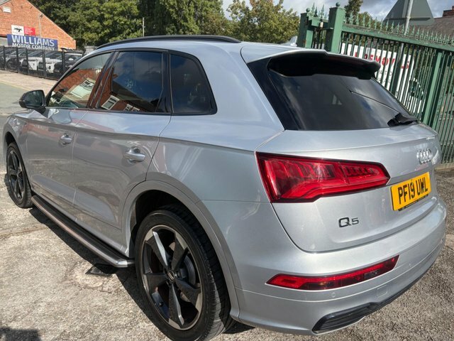 Audi Q5 Diesel PF19UWL Black #4