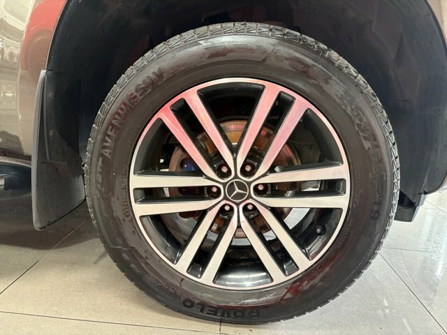 Mercedes-Benz X Class D 4Matic Progressive Red #15