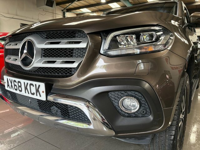 Mercedes-Benz X Class D 4Matic Progressive Red #11