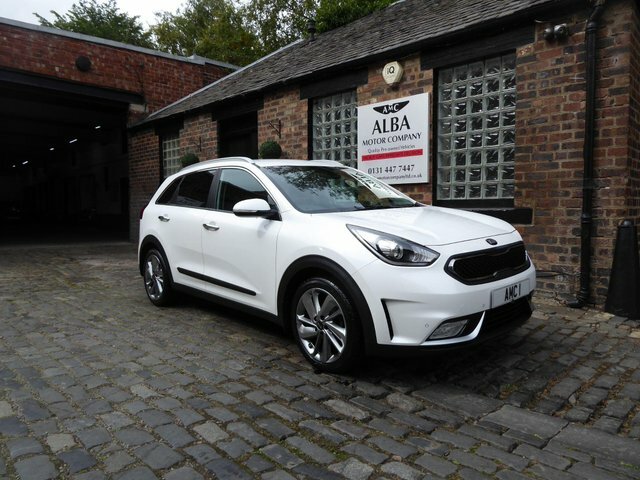 Kia Niro 1.6H Gdi 3 Dct White