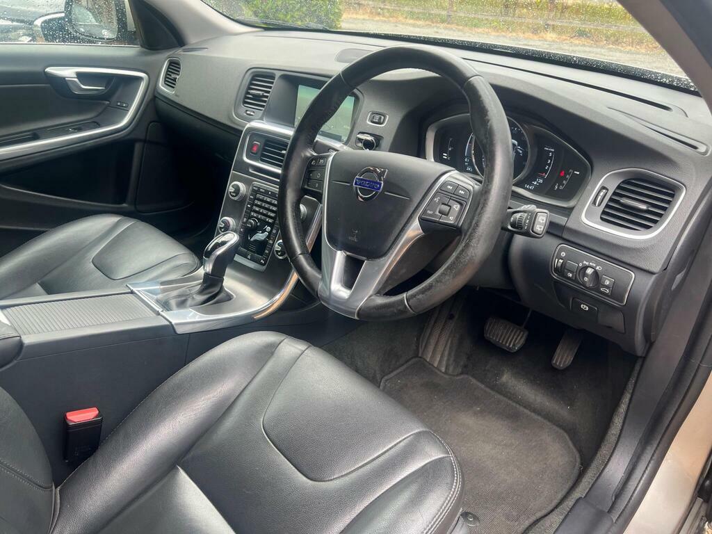 Volvo V60 2.0 D4 Se Lux Nav Euro 6 S S Gold #5