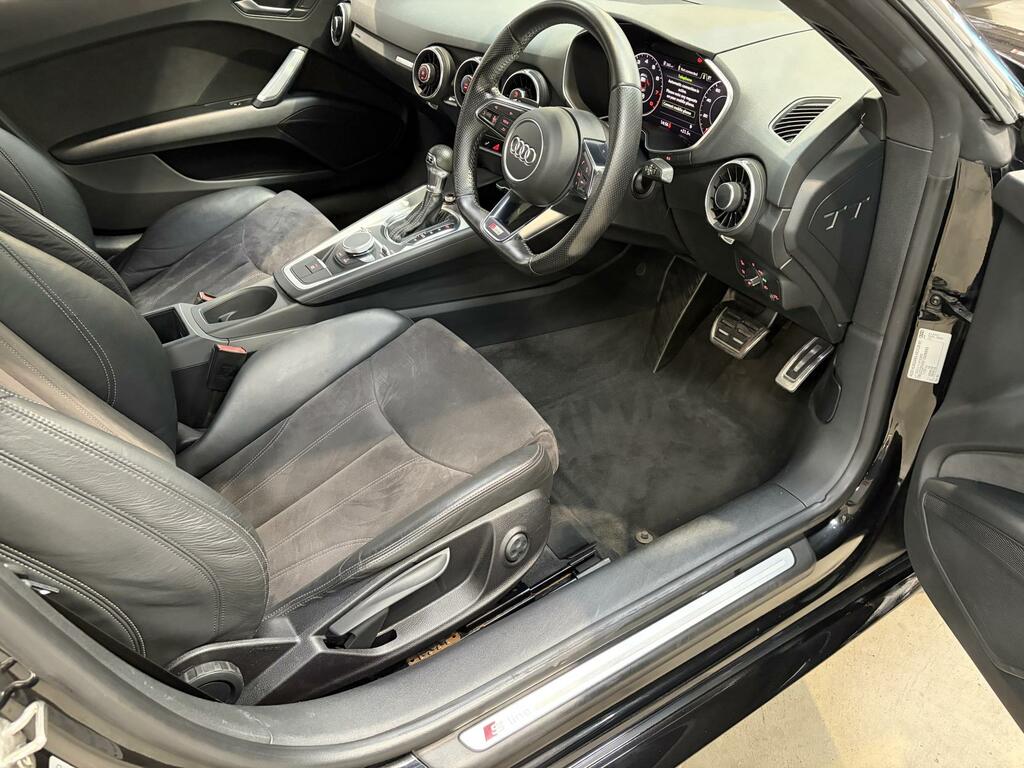 Audi TT Coupe White #16