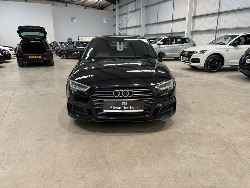 Audi A3 1.5 Tfsi Cod 35 Black Edition Sportback YS68ECX Black #6